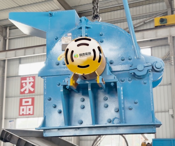 RUIJIE copper hammer crushing machine for high recovery rate of scrap copper metal.