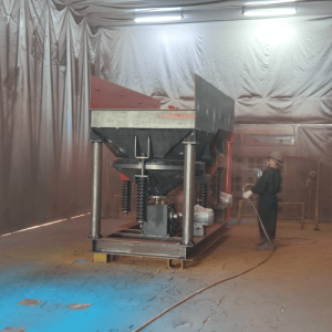RUIJIE Jig Machine Painting Area.After polishing and then spraying paint with a variety of processes, it is wear-resistant, anti-corrosion and anti-rust