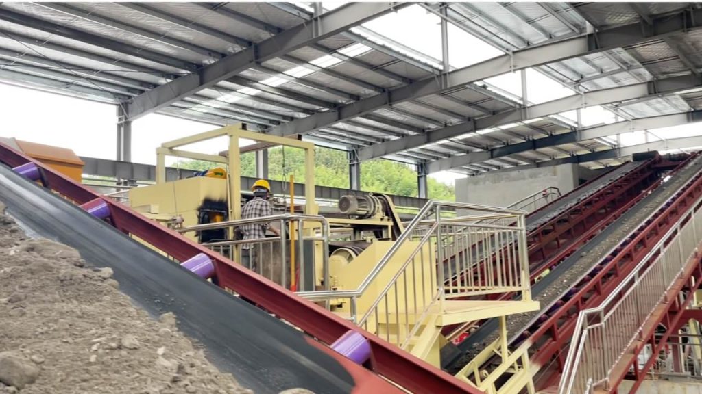 sichuan IBA wet sorting production line is of processing capacity 600 ton per 8 hours.